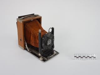 APARAT FOTOGRAFICZNY MIESZKOWY