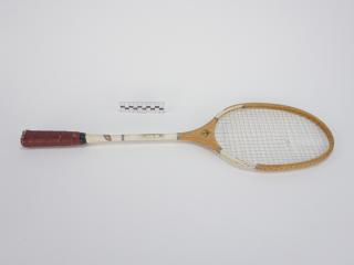 RAKIETA DO BADMINTONA