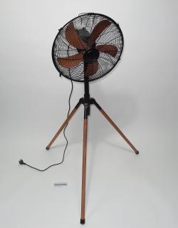 WENTYLATOR WIATRAK PODŁOGOWY