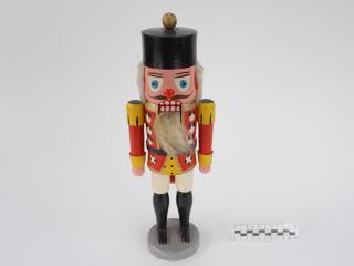 DZIADEK DO ORZECHÓW