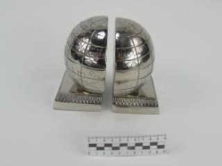 PODPÓRKA DO KSIĄŻEK GLOBUS