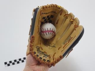 RĘKAWICA BASEBALLOWA