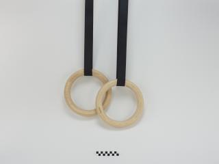 OBRĘCZE  GIMNASTYCZNE 