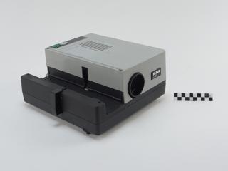 RZUTNIK DO SLAJDÓW PROJEKTOR