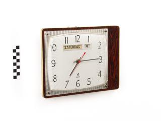 ZEGAR ŚCIENNY