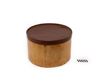 PUDEŁKO NA KAPELUSZE