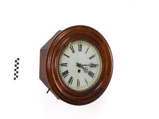 ZEGAR ŚCIENNY