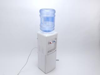 DYSTRYBUTOR NA WODĘ 