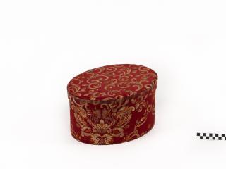 PUDEŁKO NA KAPELUSZE