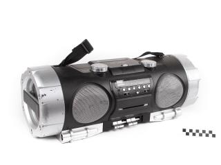 BOOMBOX