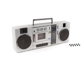 BOOMBOX