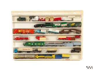 MODEL AUTA ZESTAW KOLEKCJA 