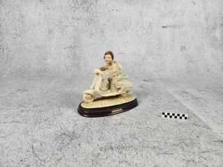 FIGURKA OZDOBNA DEKORACYJNA