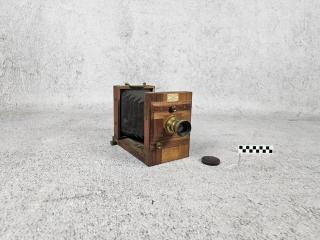 APARAT FOTOGRAFICZNY