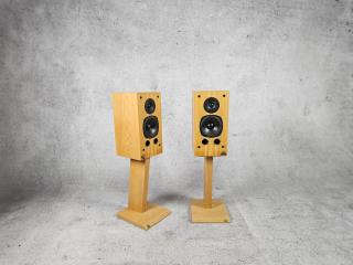 GŁOŚNIKI PODŁOGOWE