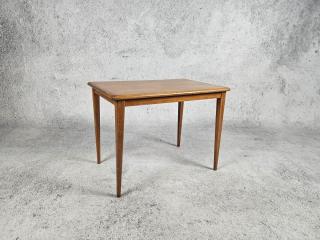 STOLIK, SKANDYNAWSKI