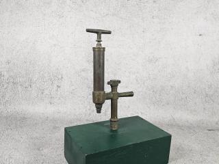 RĘCZNA POMPKA DO PIWA