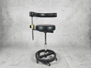 KRZESŁO STOMATOLOGICZNE