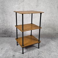 ETAGERE